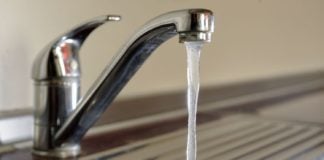 hard water struggle to clean the dishes